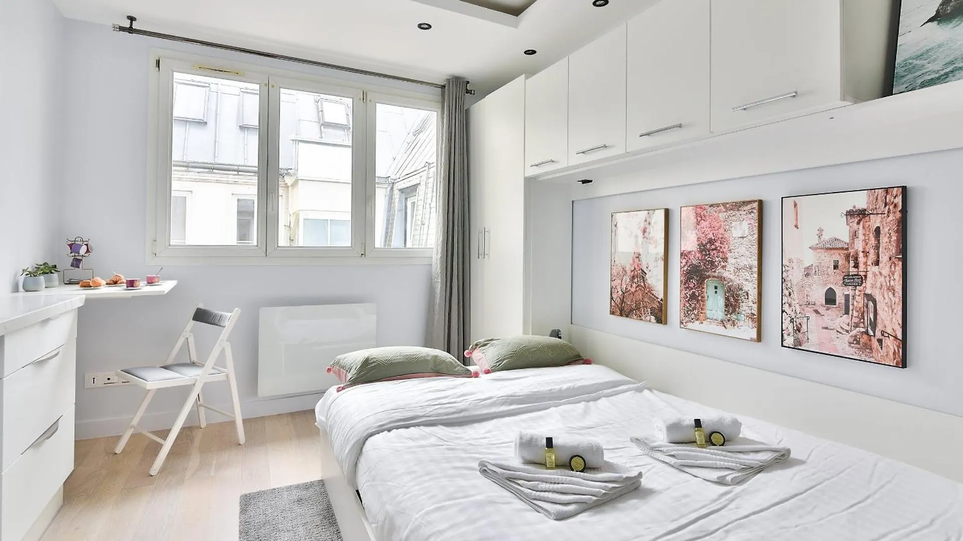 Chic Studio Near Arc De Triomphe Paris France